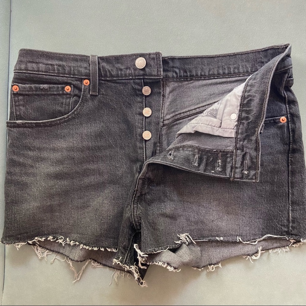 Levi’s 501 denim shorts